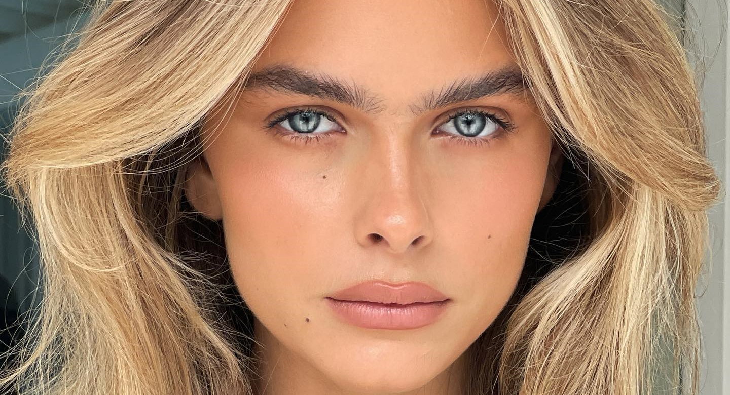 Kryjący podkład do makijażu make-up no make-up istnieje. Wypróbowałam go na własnej skórze