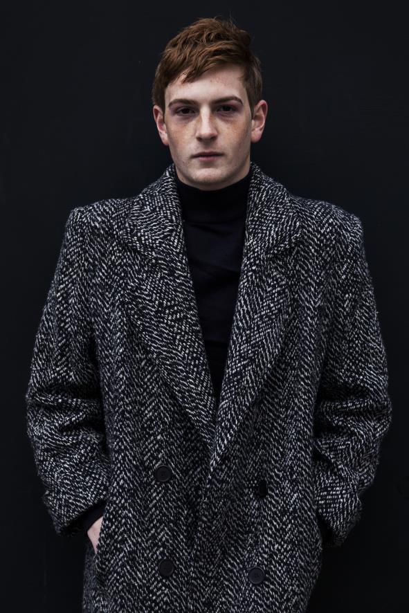 Dakota Lohan ma 179 cm wzrostu, piwne oczy i rude włosy