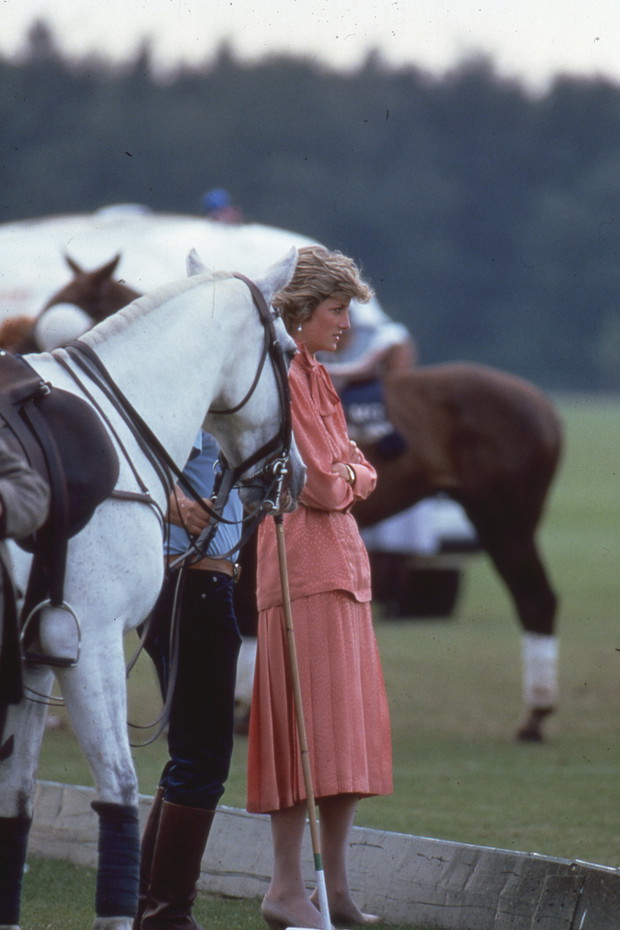 Księżna Diana i jej niezapomniany styl