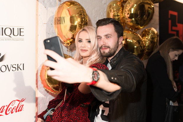 30. urodziny Maffashion - każdy chciał mieć zdjęcie z solenizantką :)