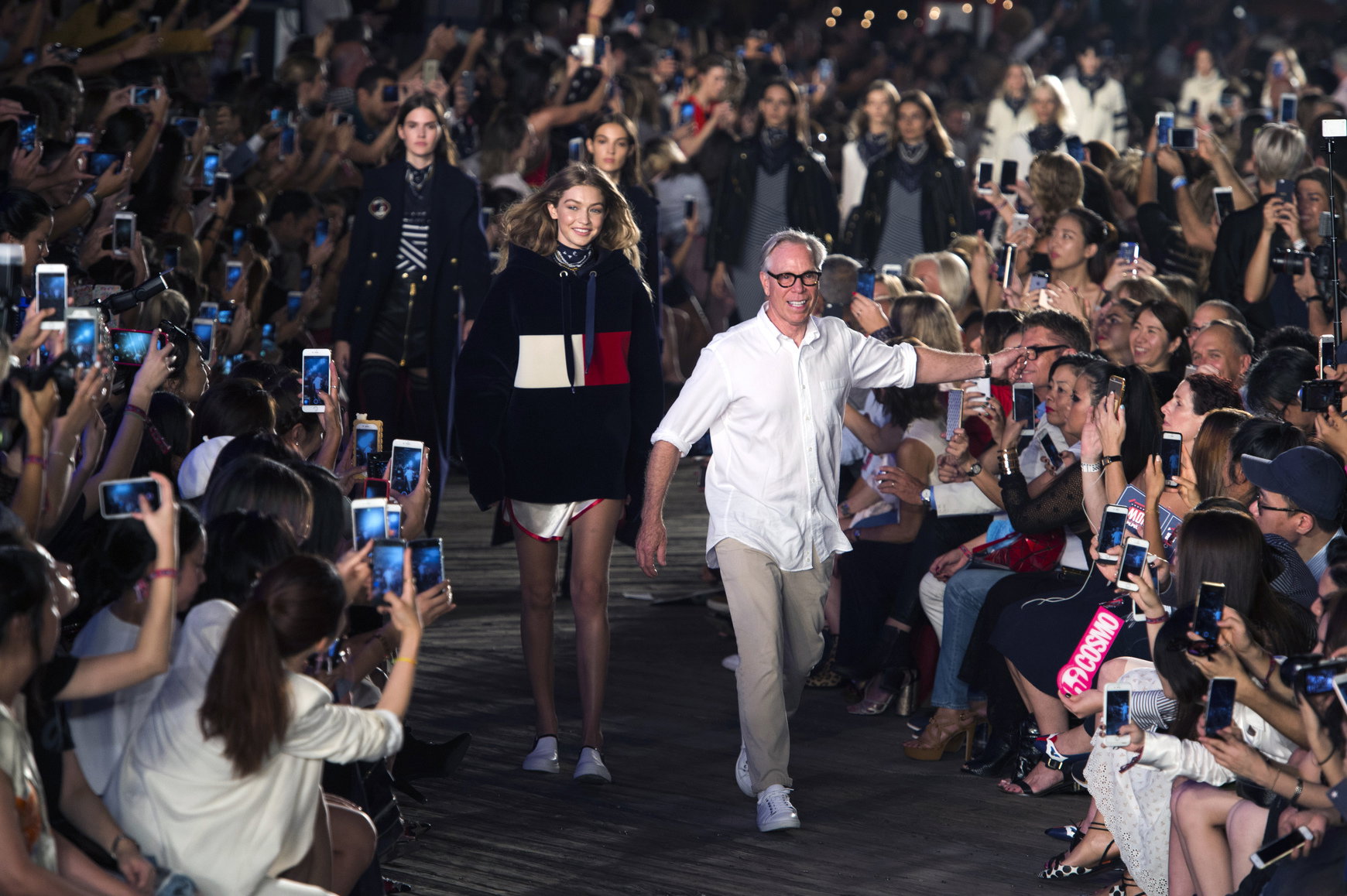 Pokaz Tommy Hilfiger jesień-zima 2017/2018 - live stream