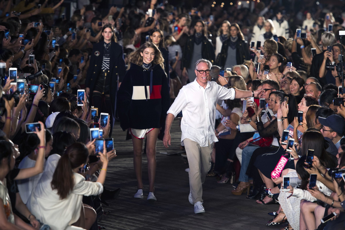 Pokaz Tommy Hilfiger jesień-zima 2017/2018 - live stream