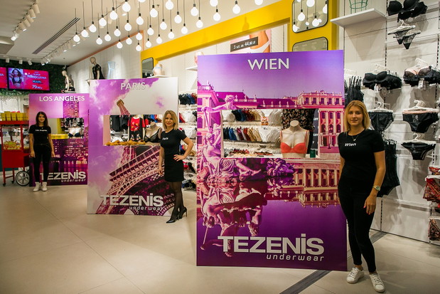 Karolina Gilon oficjalną ambasadorką Tezenis Polsce - pressday marki Tezenis w CH Arkadia w Warszawie