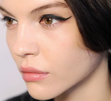 Cushnie Et Ochs - Backstage - MADE Fashion Week Fall 2014