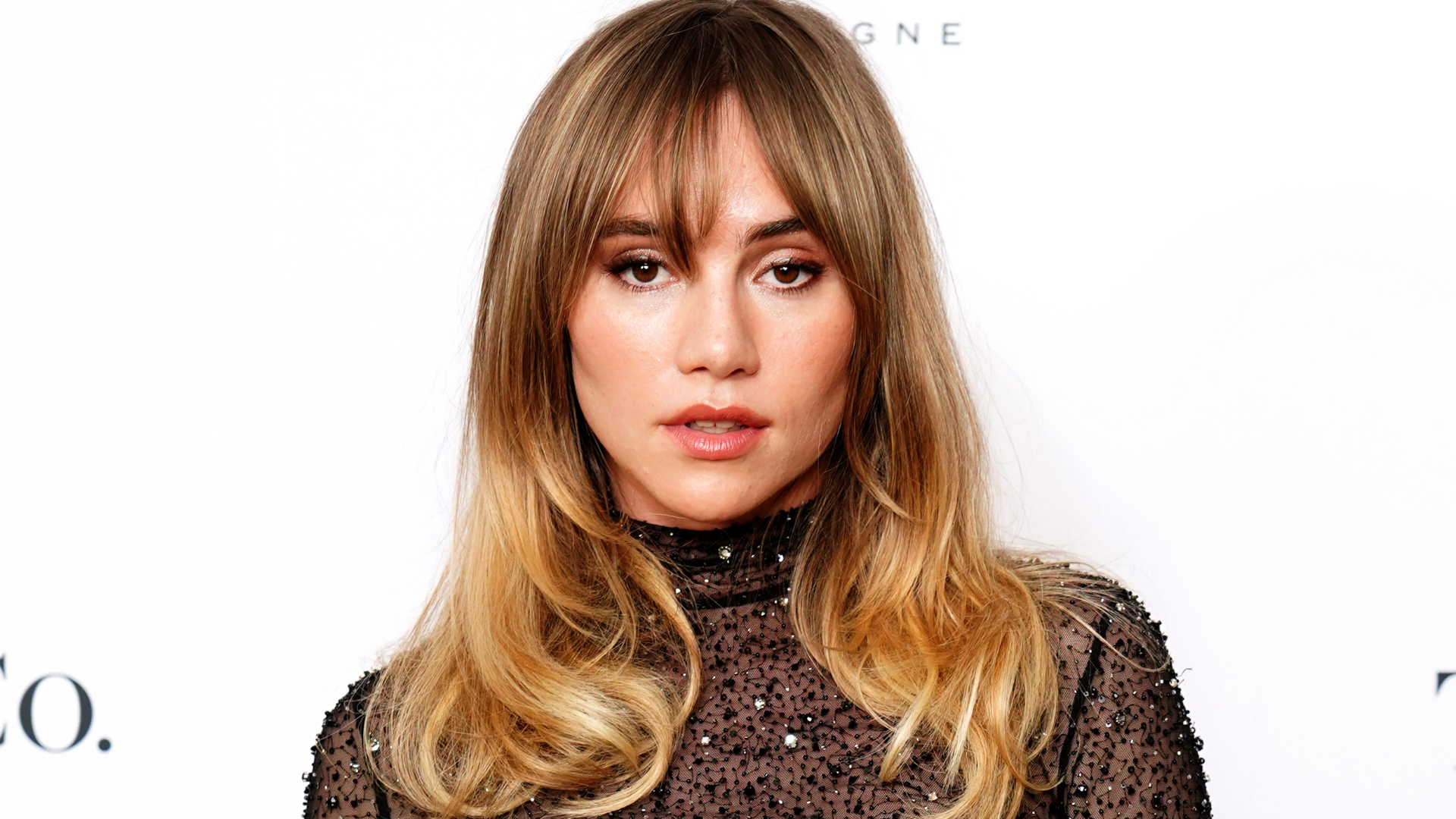 suki-waterhouse1-db8916c