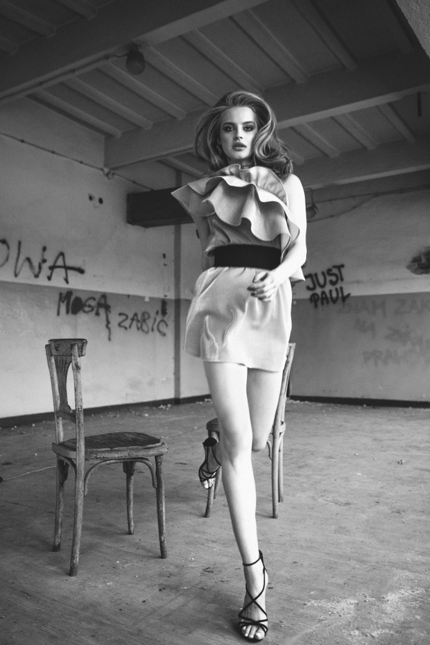 Modelka Karolina Pisarek w kampanii Just Paul