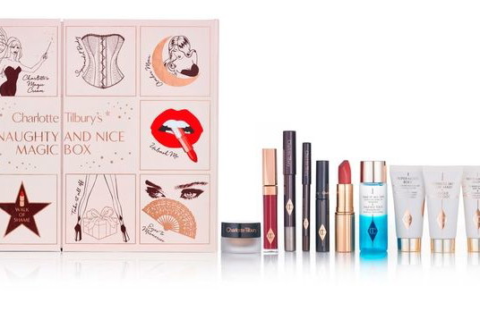 Kalendarz adwentowy Charlotte Tilbury, 700 zł