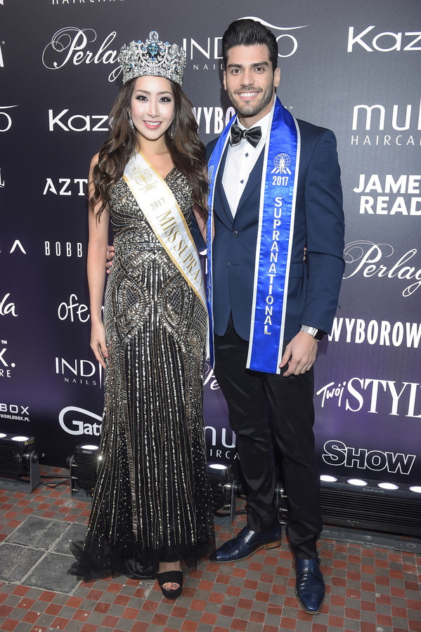 Miss Supranational Jenny Kim na pokazie Roberta Kupisza „Crown” zima 2018/19