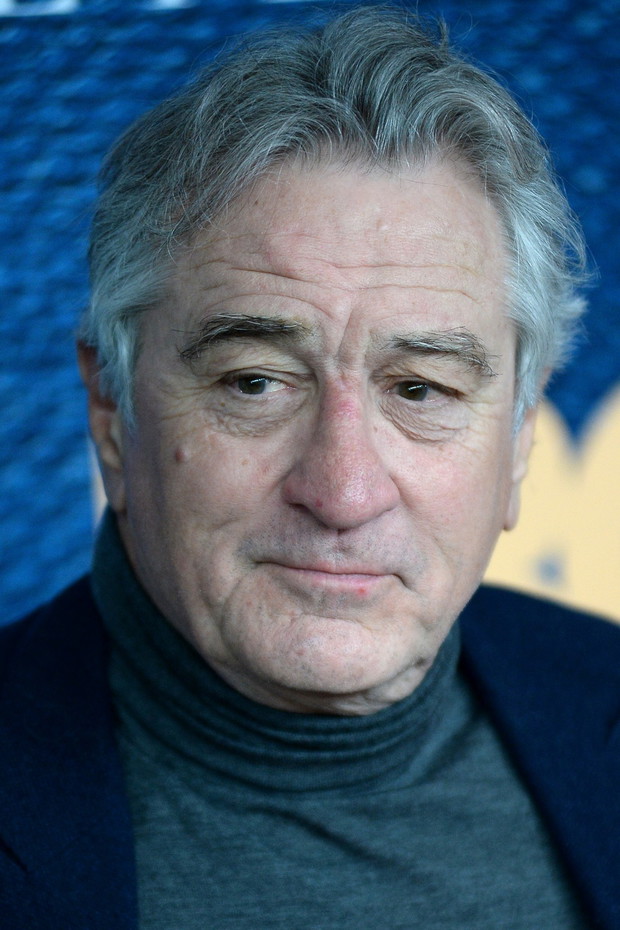 Robert De Niro jako kapitan Smith?