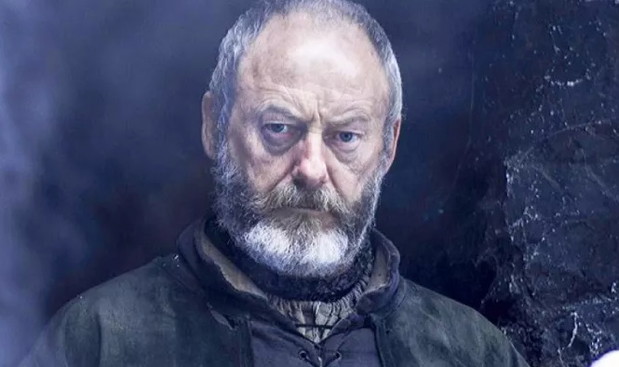 Liam Cunningham jako Davos Seaworth