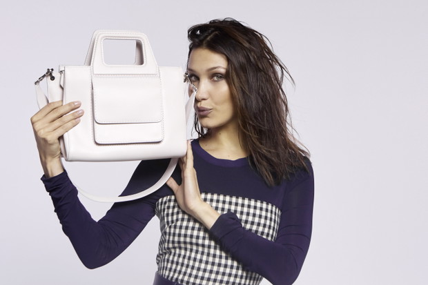 W 2014 roku debiutowała też na New York Fashion Week pojawiając się na wybiegu marki Desigual.