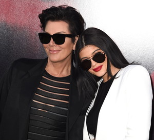 Kylie Jennez i Kris Jenner na premierze "The Gallows" w Los Angeles