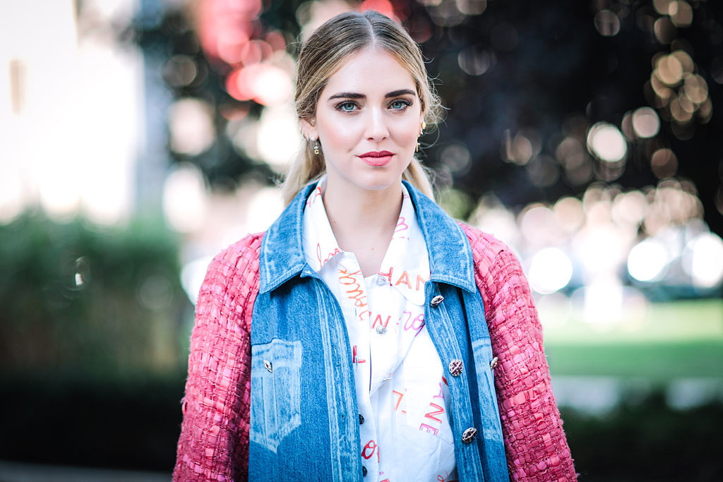 Chiara Ferragni pod ostrzałem krytyki. Atakują ją włoscy politycy