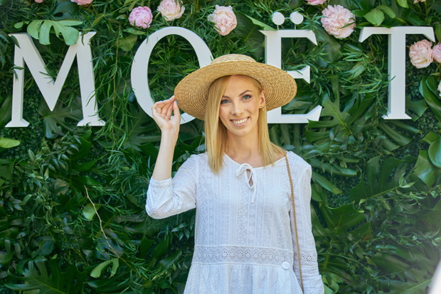 Na Moët & Chandon Grand Day 2018 pojawiła się m.in. Karolina Gliniecka, czyli blogerka Charlize Mystery