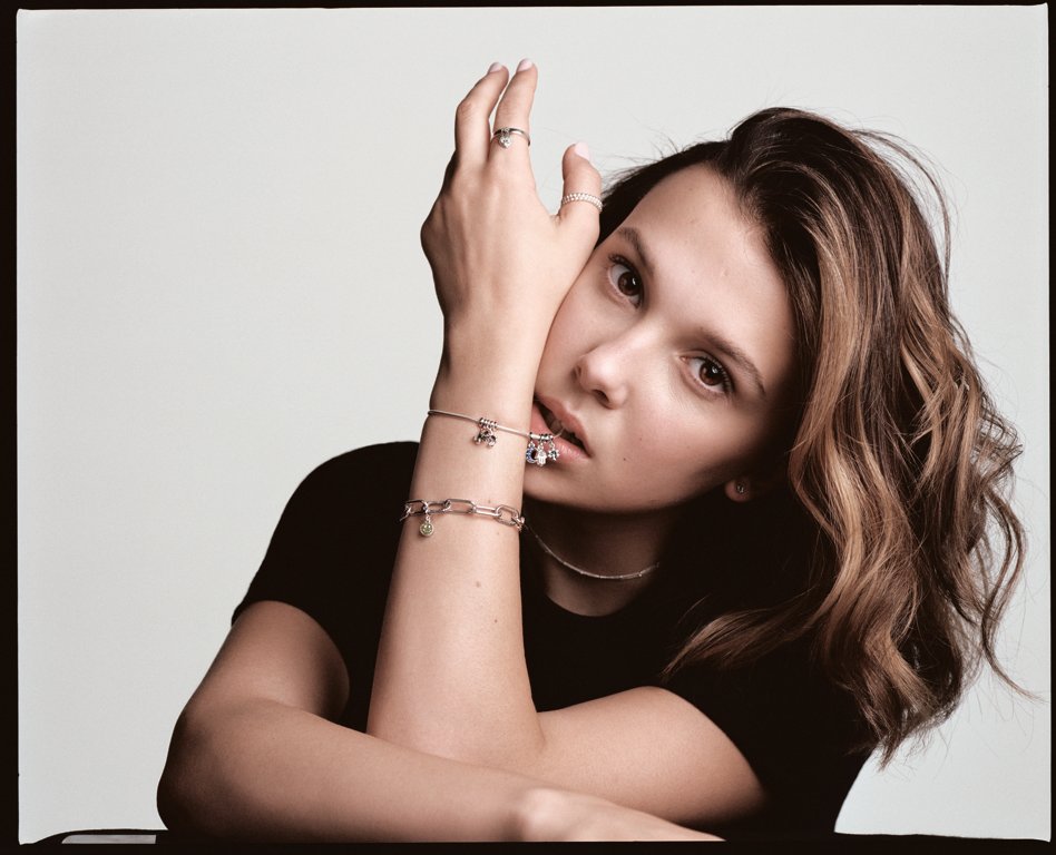 Dlaczego Millie Bobby Brown to it girl generacji Z (i nie tylko)?