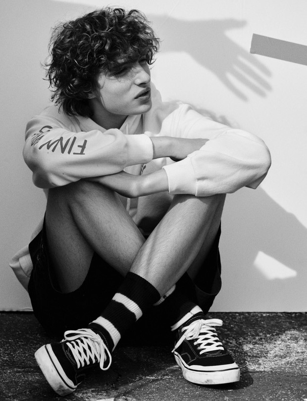 Finn Wolfhard, czyli Mike ze „Stranger Things” w nowej kampanii Pull&Bear