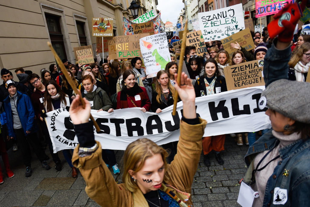 Posłanka PiS o kryzysie klimatycznym: „Ustawodawca to nie rozhisteryzowana nastolatka”. Serio?