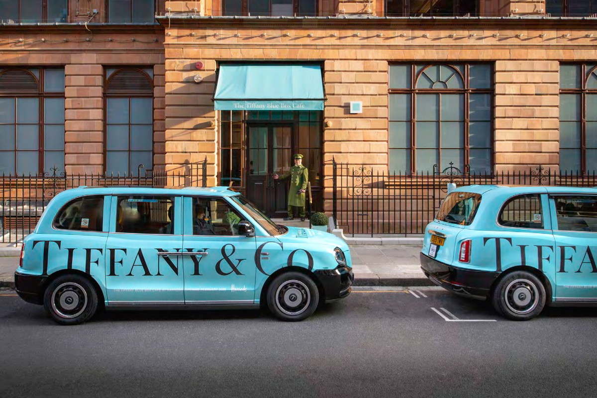 Kawiarnia Tiffany & Co w londyńskim Harrodsie.