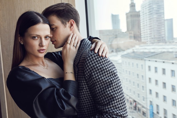 Kinga Wawrzyniak i Staszek Obolewicz w kampanii Apart na Walentynki 2020