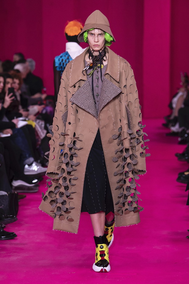 Tabi sneakers na pokazie Maison Margiela haute couture na wiosnę-lato 2020