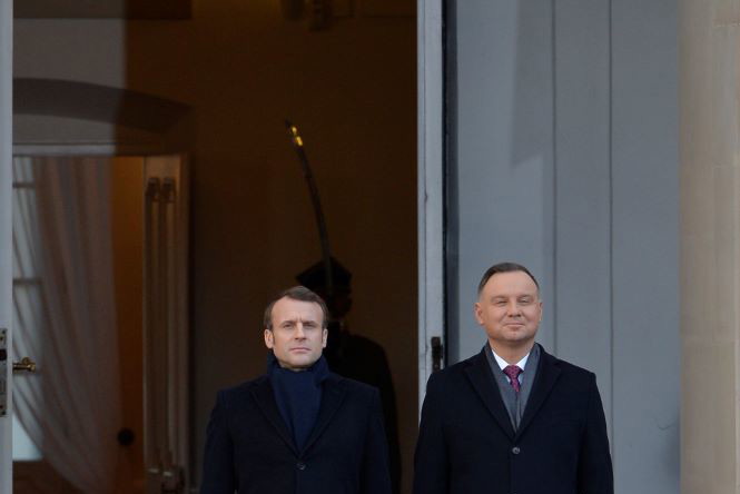 Prezydent Francji Emmanuel Macron przyjechał do Polski. Spotkał się z Andrzejem Dudą.