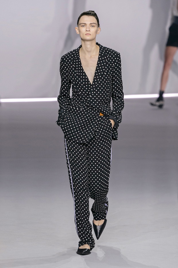 Trendy wiosna-lato 2020: Grochy / Haider Ackermann
