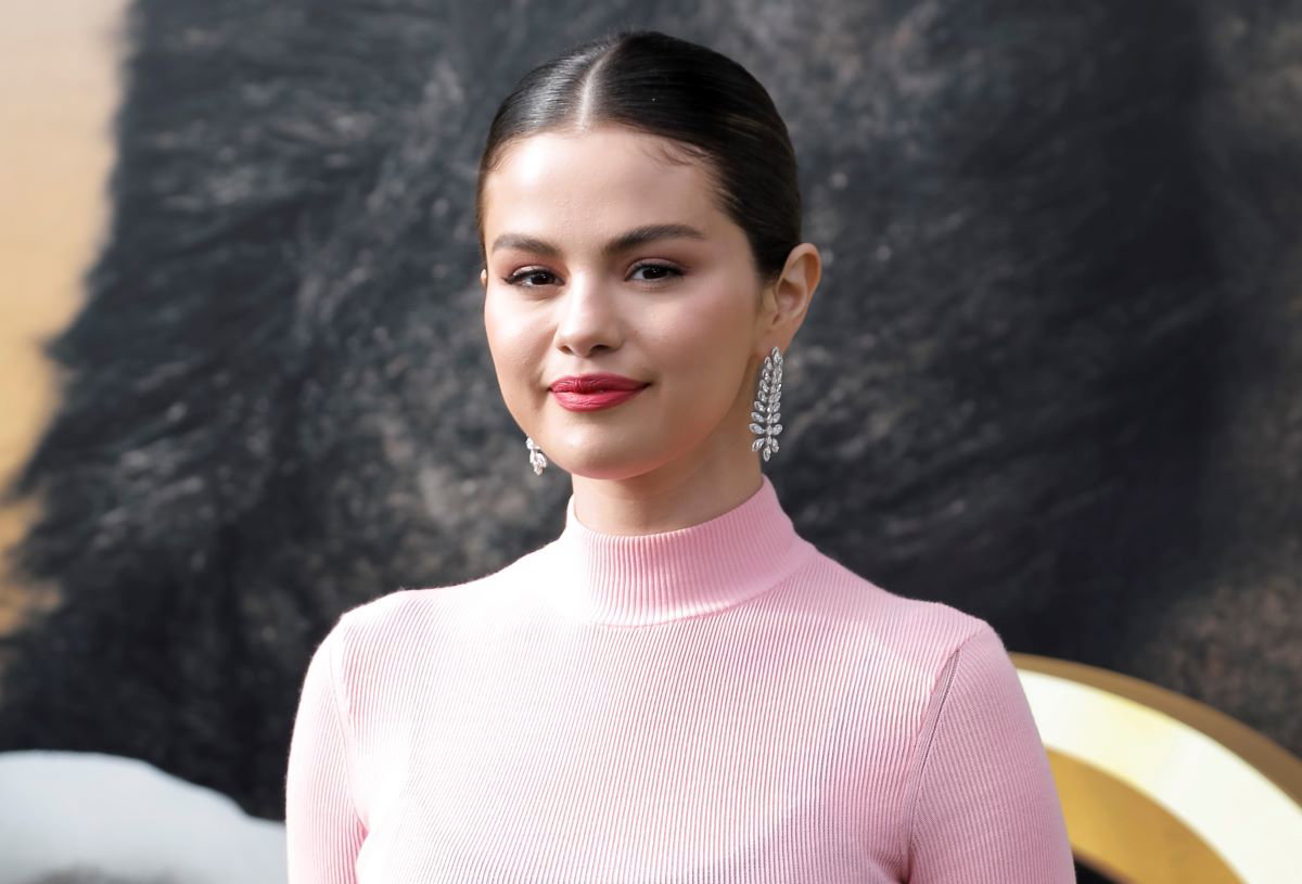 Selena Gomez zakłada własną markę kosmetyczną Rare Beauty. Kosmetyki kupicie w Sephorze!