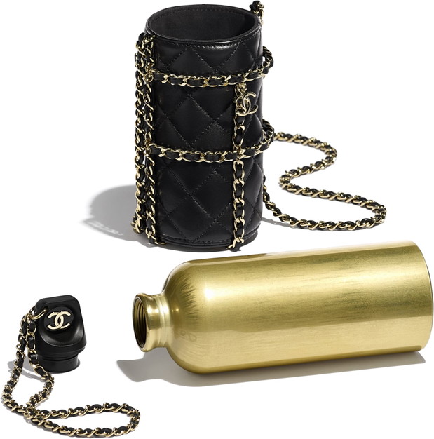 Flask Bag, czyli butelko-torebka od Chanel