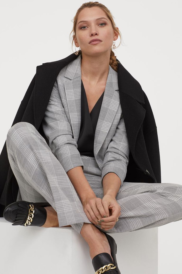 Garnitur H&M (129,99 zł marynarka, 129,99 zł spodnie)