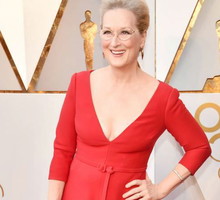 meryl-streep-i-allison-janney-zalozyly-niemalze-identyczne-sukienki_1