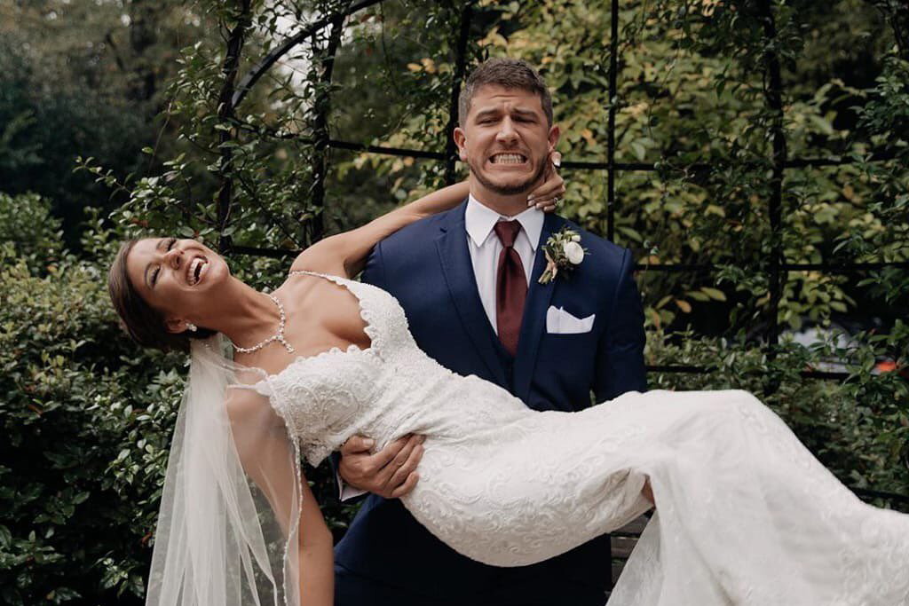 „Love Is Blind” to reality show Netflixa, bijące rekordy popularności na całym świecie. To numer jeden również w Polsce!