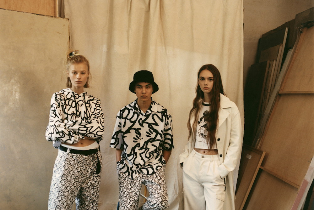 Trendy 2020: Bershka stworzyła kapsułową kolekcję, inspirowaną Myszką Miki. Chcemy wszystko!