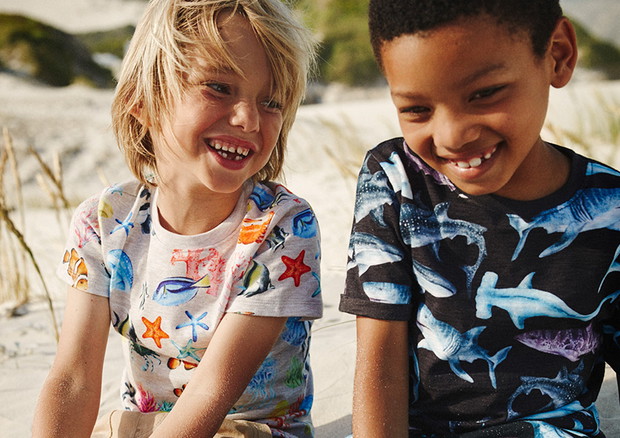 Dziecięca kolekcja H&M na wiosnę-lato 2020 z ilustracjami Karoliny Kijak-Dzikońskiej