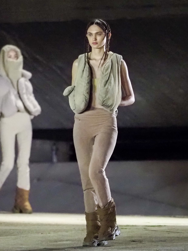 Kolekcja Yeezy Season 8