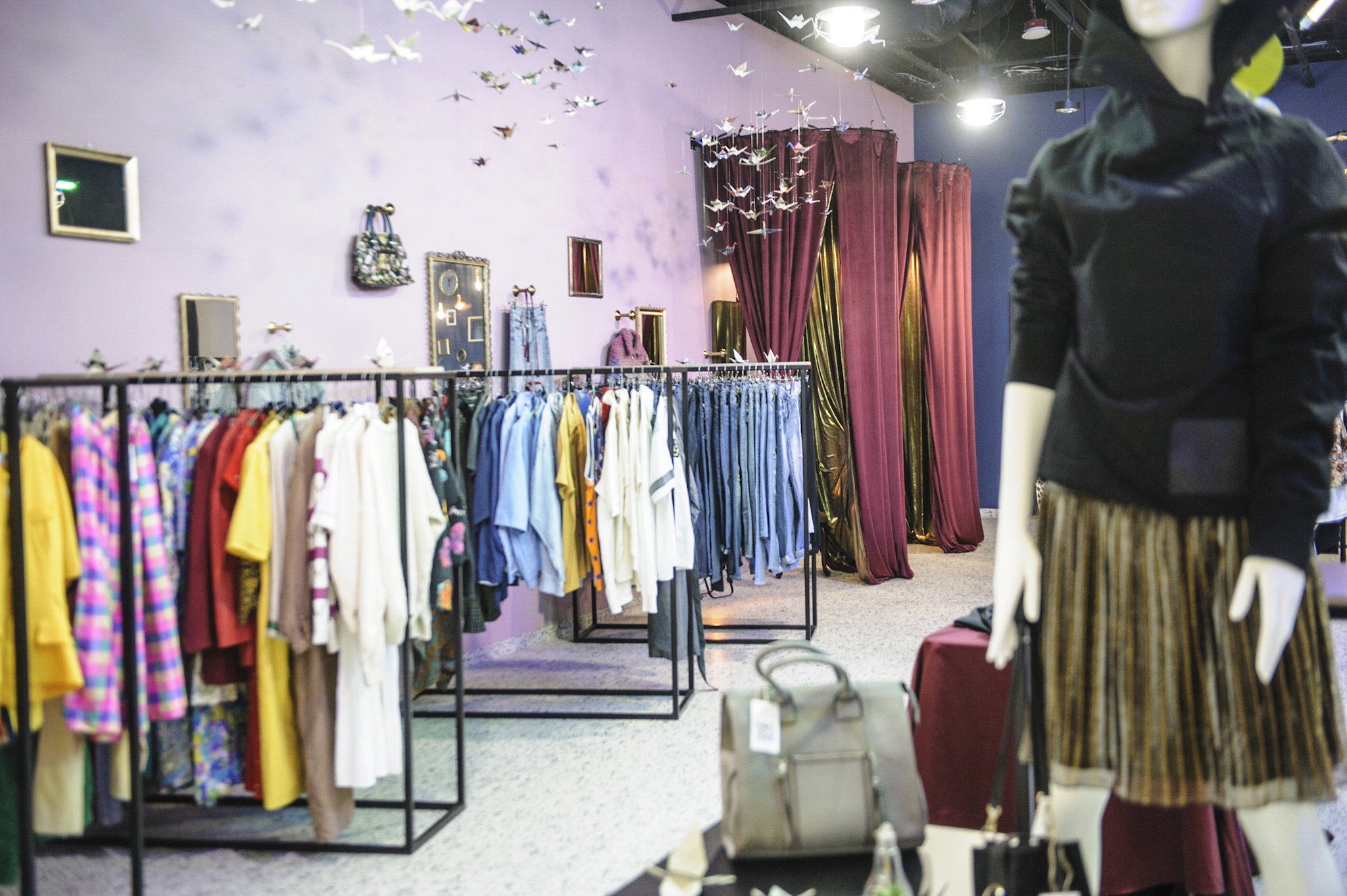 Zmieniają przyszłość mody.  Ubrania Do Oddania otwierają pierwszy Cyrkularny Butik w Galerii Mokotów