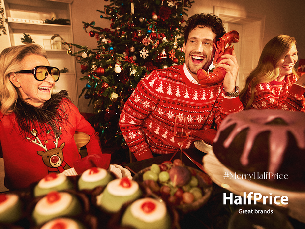 #MerryHalfPrice, czyli bądź kim chcesz w te święta!