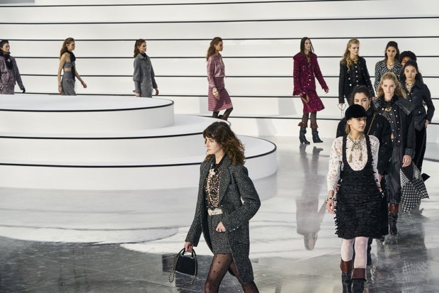 Pokaz kolekcji Chanel na jesień-zimę 2020/21.