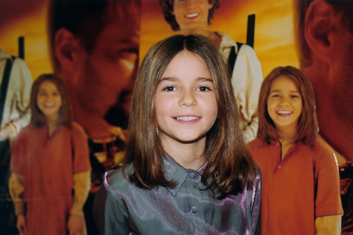 Karolina Sawka w 2001 roku zagrała w ekranizacji „W pustyni i w puszczy”. Miała wtedy 10 lat.