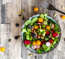 Sałatki fit, które zrobisz w 5 minut. Nasze ulubione przepisy