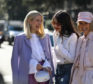 5 modnych rzeczy na wiosnę 2020, które w szafie ma każda influencerka