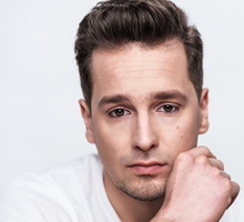 Koncerty polskich artystów na żywo na Facebooku! Jako pierwszy wystąpi Krzysztof Zalewski