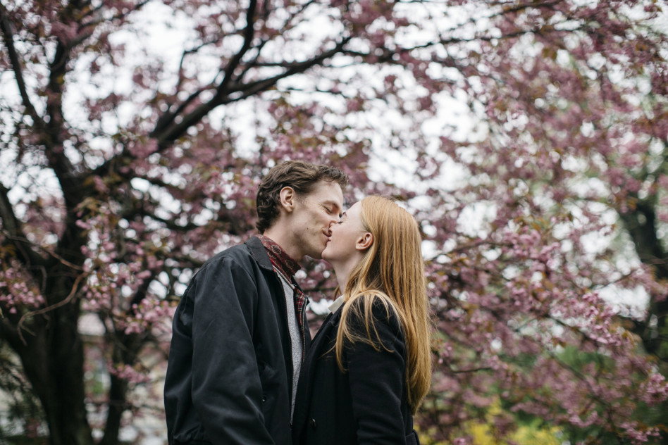 love bombing