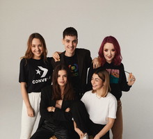Bohaterowie okładki pierwszego wydania Glamour Unicorn: (góra od lewej) Kate Zacharzewska, Radek Pestka, Red Lipstick Monster , (dół od lewej) Pola Bogdańska i Tycjana