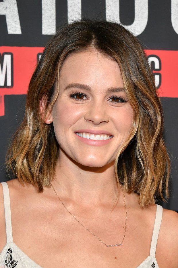 Sosie Bacon