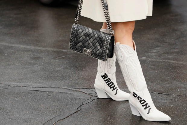 Jak nosić kowbojki – street style.