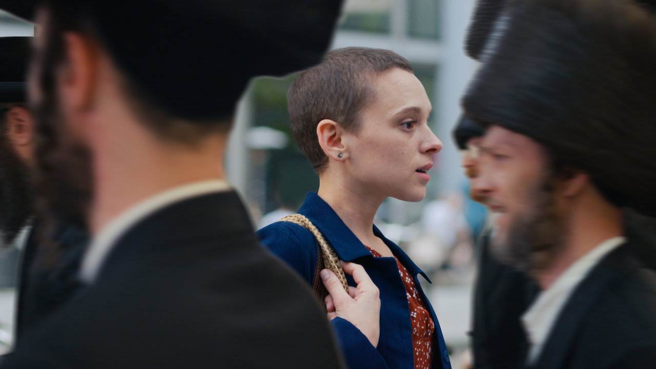 „Unorthodox” to nowy serial Netflixa, którego nie będziecie mogli zapomnieć. Powstał na podstawie poruszającej książki