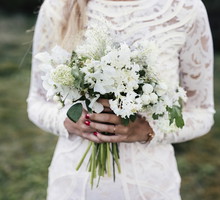 Bride holding bouquet