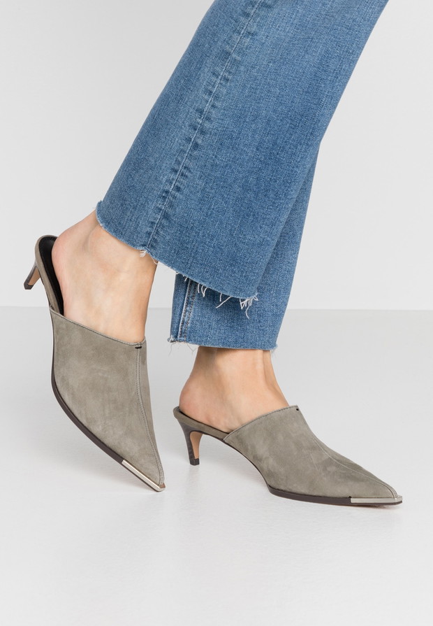 Mule, Vero Moda, 255,20 zł / zalando