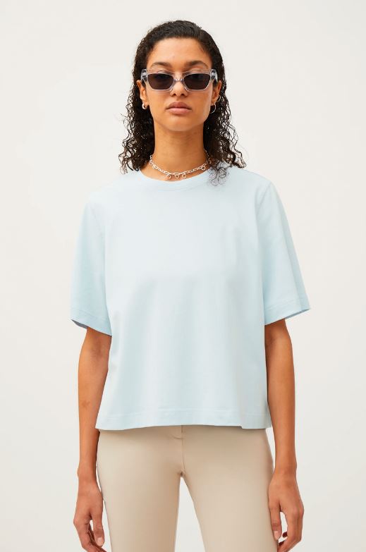 T-shirt Weekday, około 68,30 zł