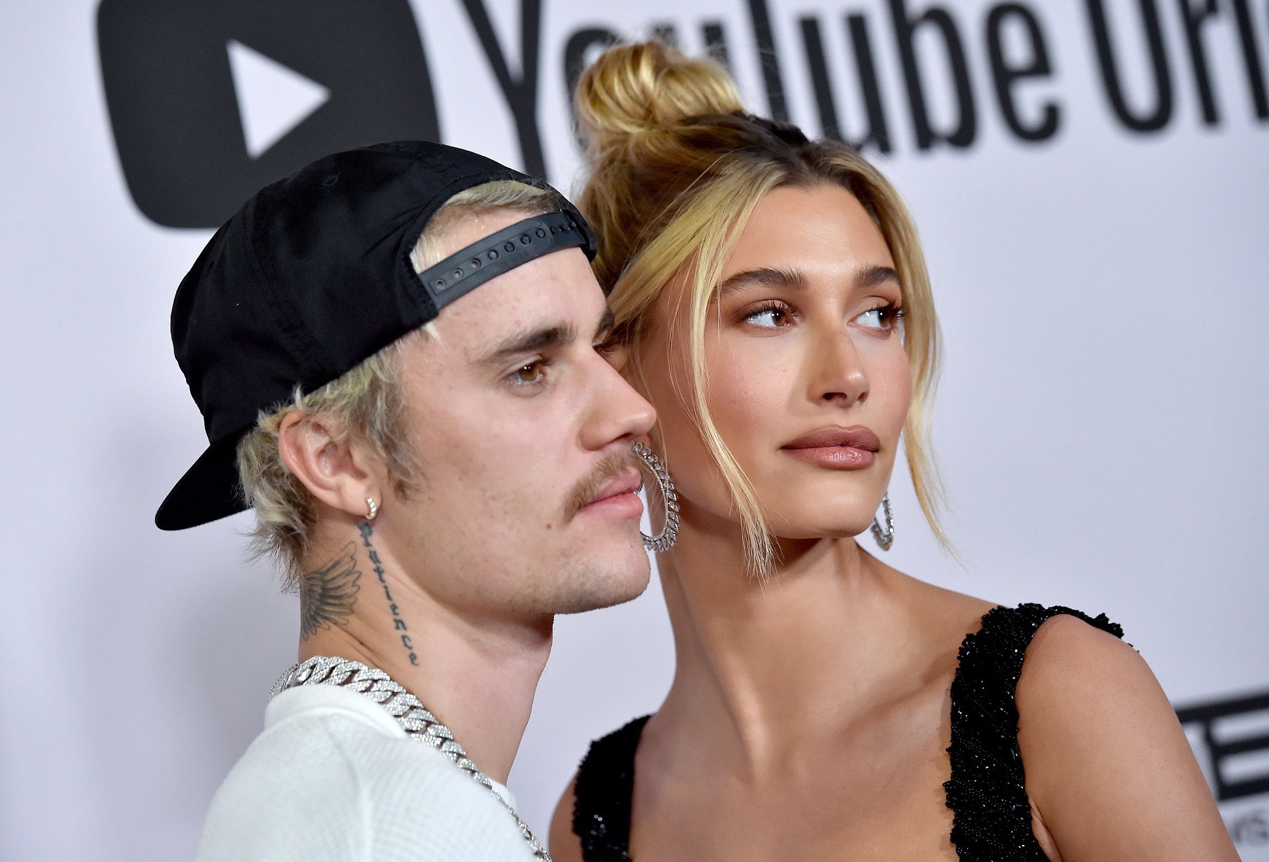 Justin Bieber i Hailey Baldwin pokażą, jak wygląda ich codzienność w nowym serialu! Gdzie oglądać „The Biebers on Watch"?